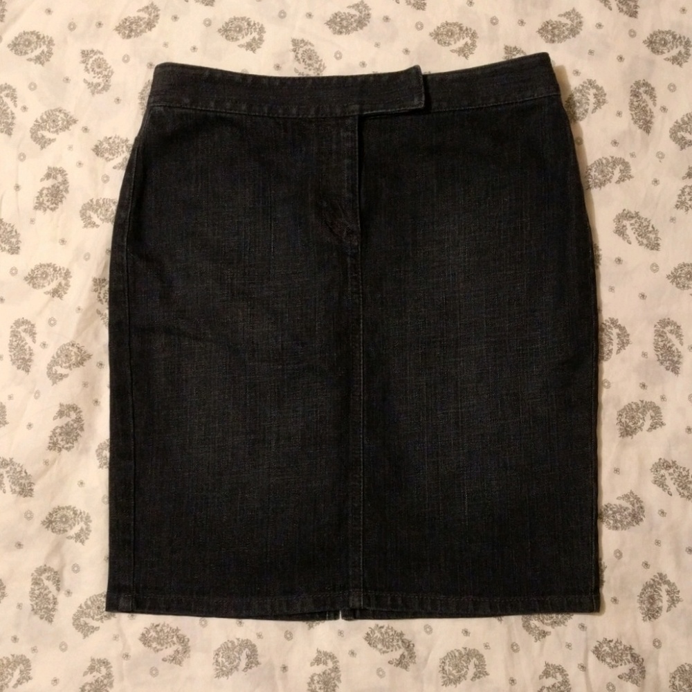 LOFT Dark Denim Stretch Pencil Skirt 0 2